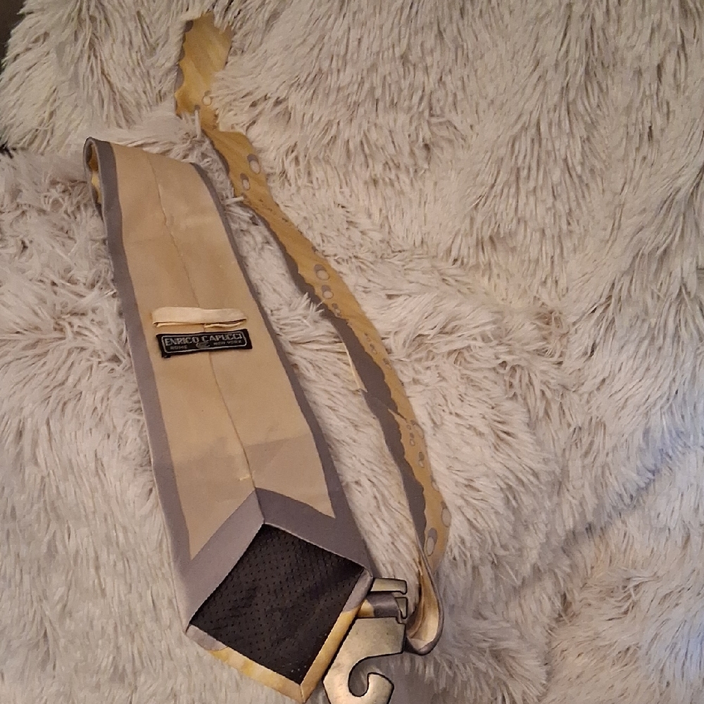 Enrico Capucci Yellow Silk Tie